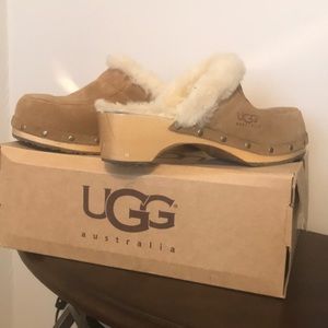 UGG Mules